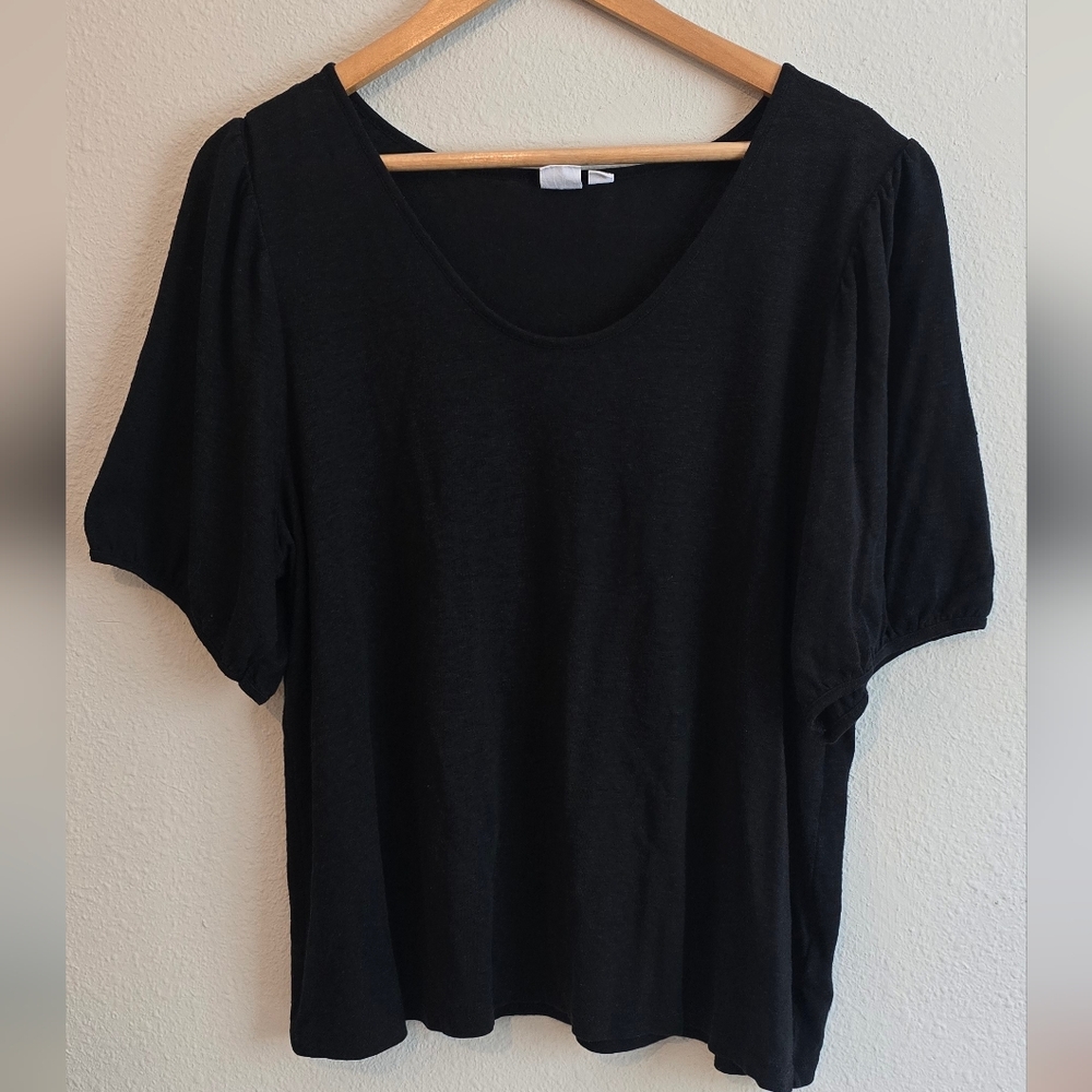 GAP Black Short Puff Sleeve Women's Top